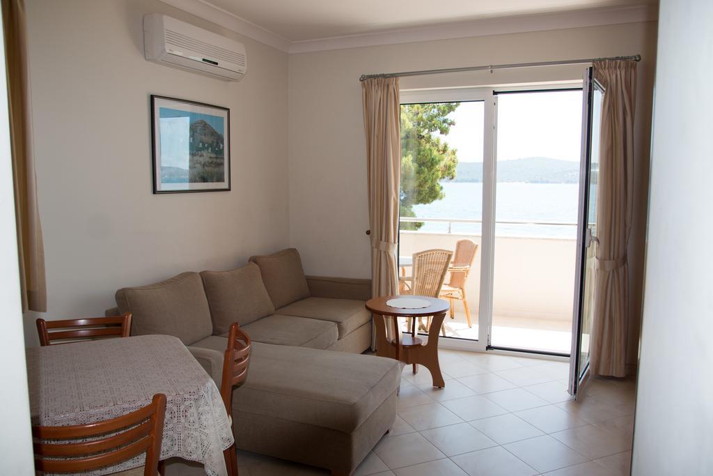 Villa Koala Apartments Žaborić Extérieur photo