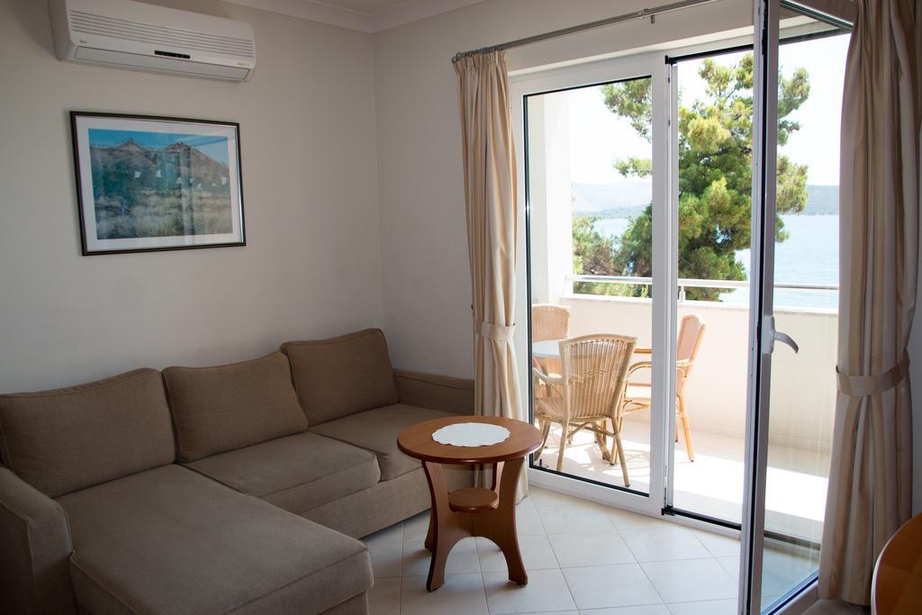 Villa Koala Apartments Žaborić Extérieur photo